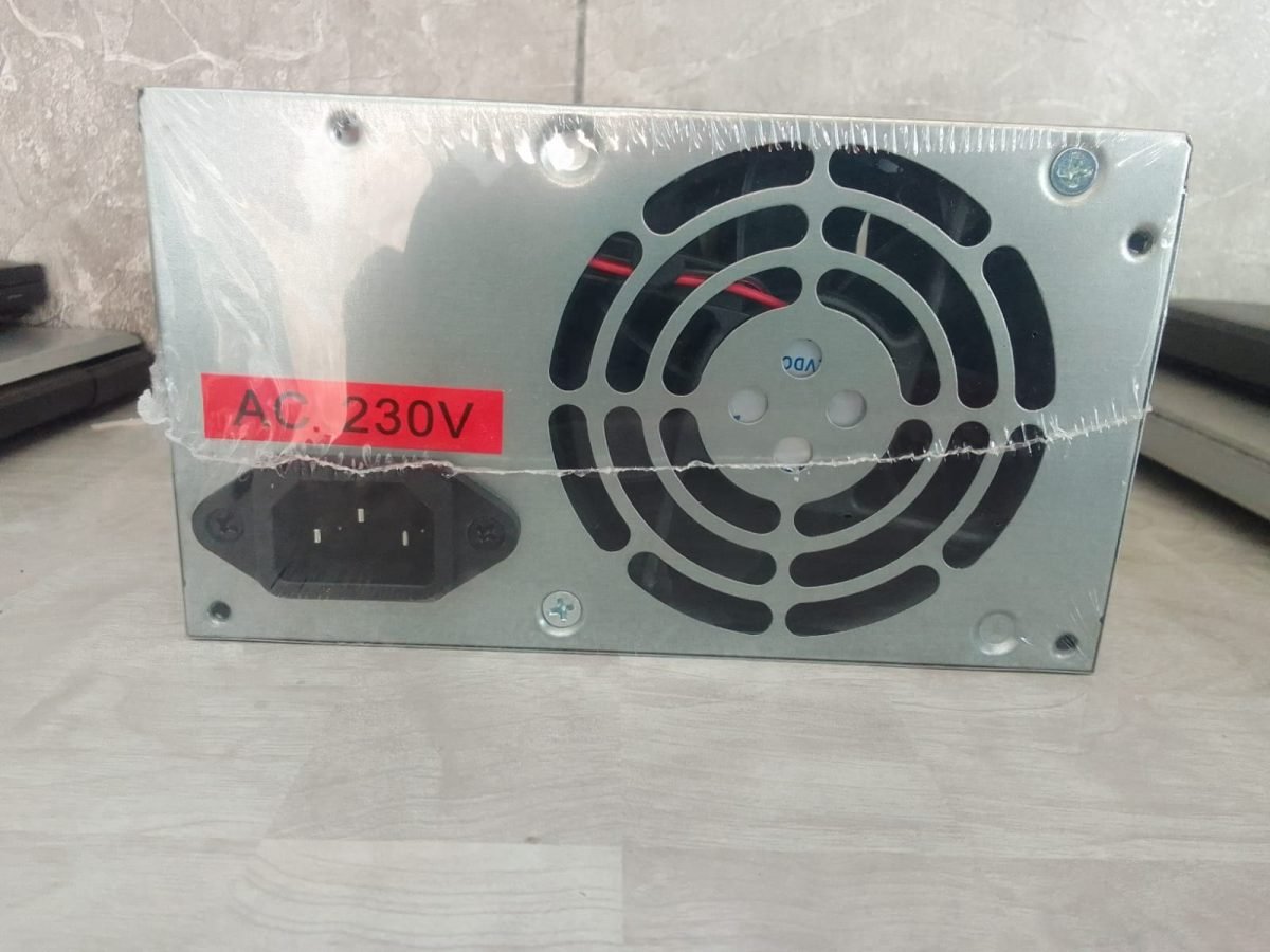 Intex Classic SMPS 450 20+4PIN SATA 450 Watts Computer PSU with 4 SATA Cables  (